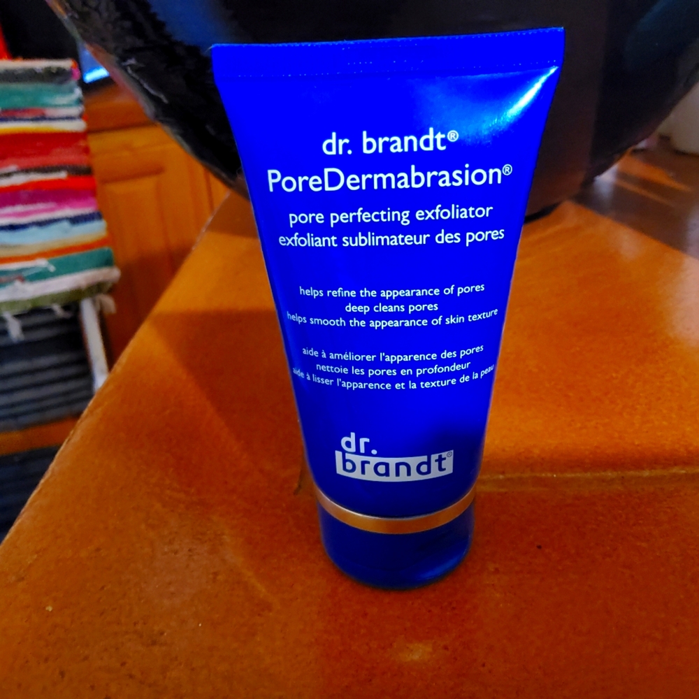 Dr. Brandt Poredermabrasion